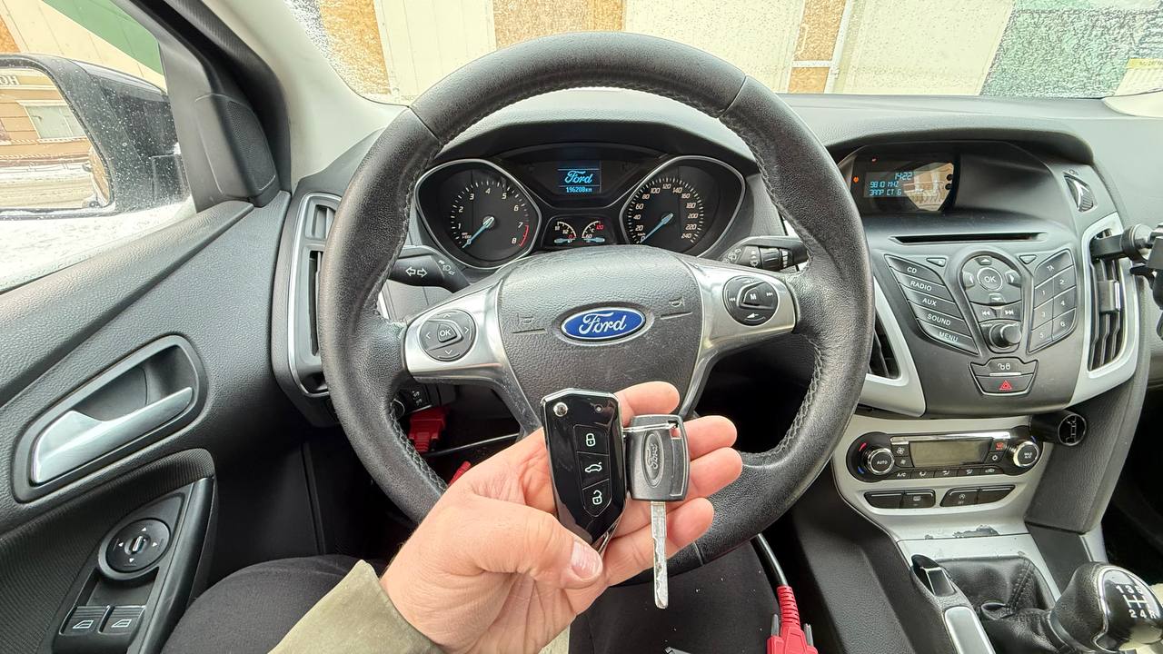 Виготовлення ключа Ford Focus — робота майстра KeyArtHouse
